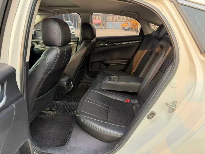 安阳19年本田思域3