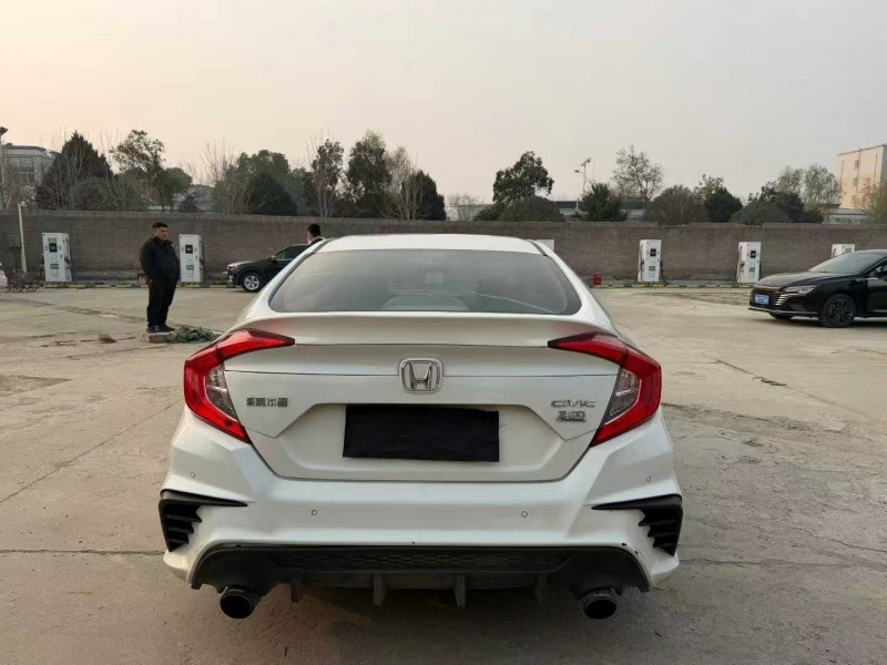 安阳19年本田思域8