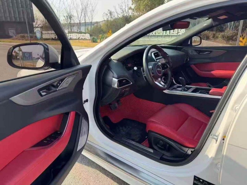 淮安22年捷豹XEL5