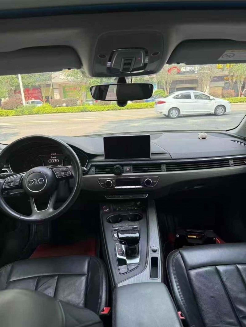 广州17年奥迪A4L6