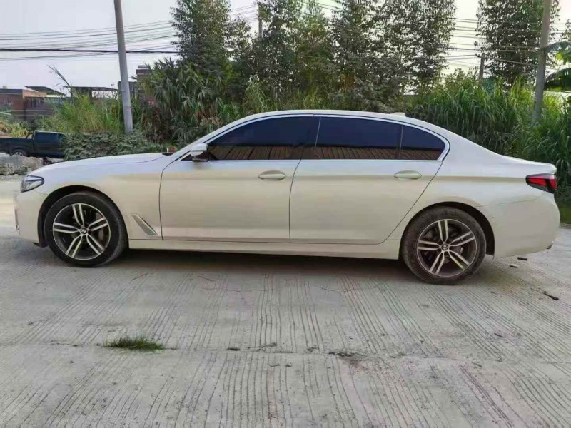 广州20年宝马5系4