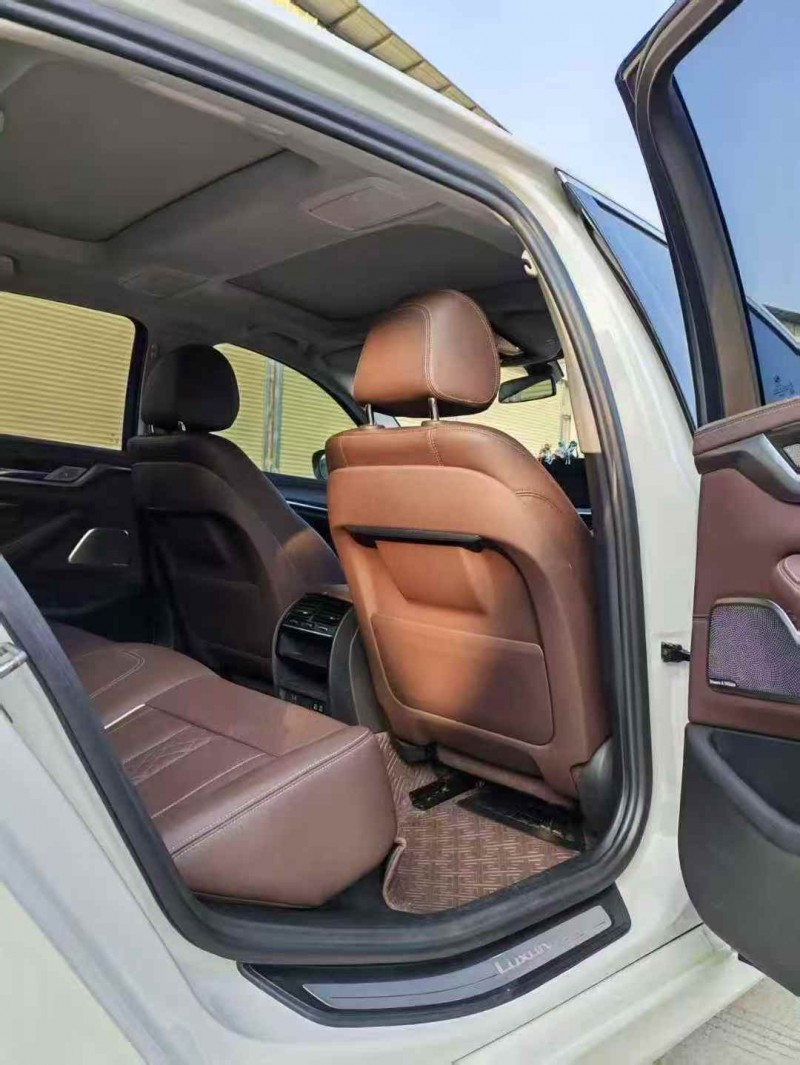 广州20年宝马5系6