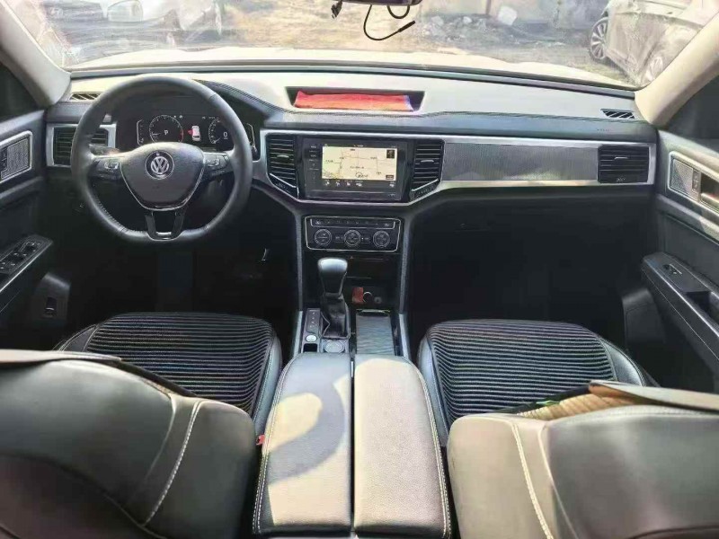 汉中20年大众途昂4