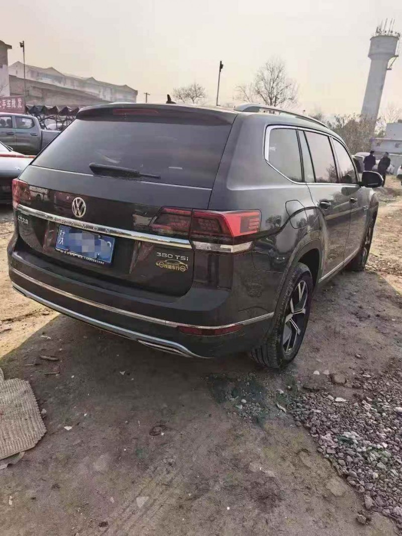 汉中20年大众途昂8