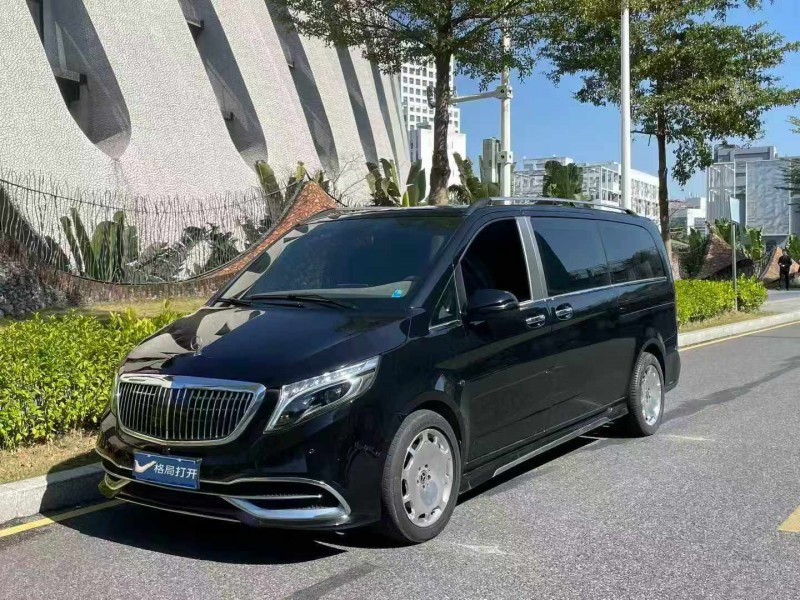 深圳20年奔驰威霆3