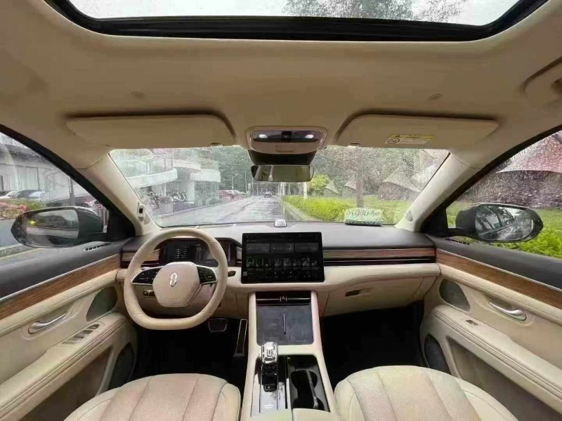 深圳23年华为智选问界5