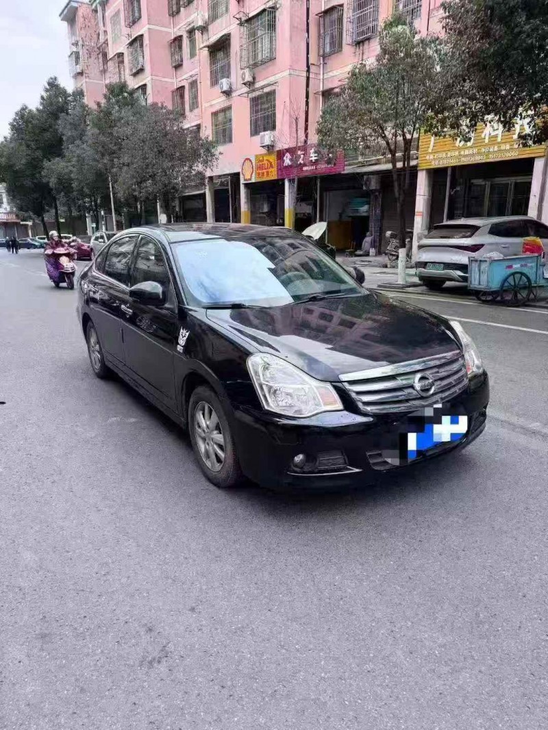 邵阳19年日产轩逸3