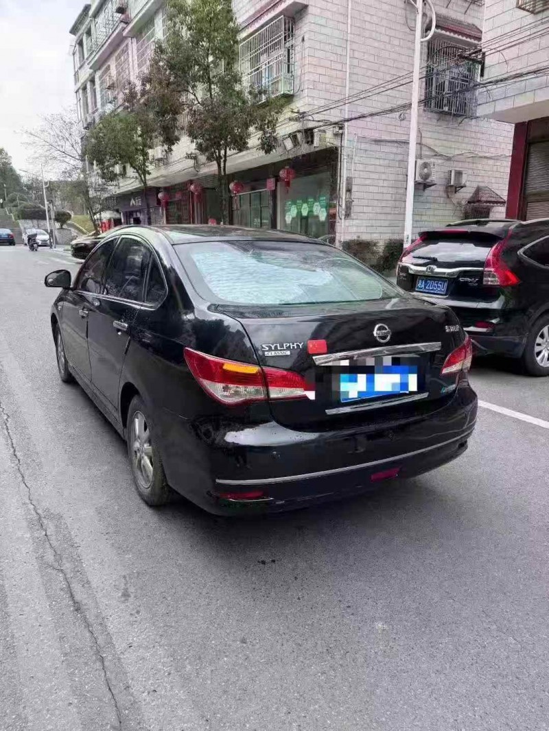 邵阳19年日产轩逸8