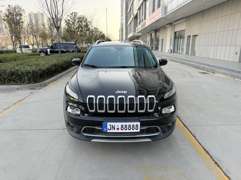 烟台20年Jeep自由光1