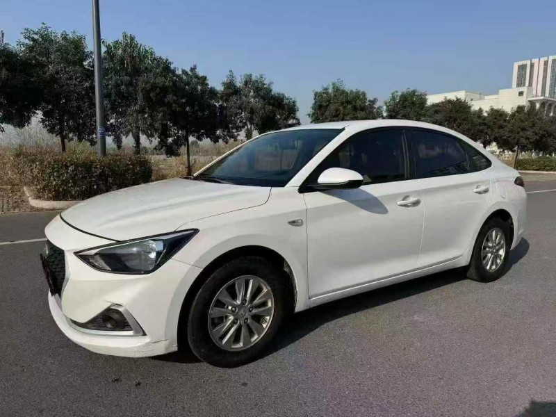 南通19年现代悦动3