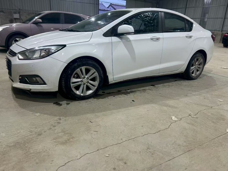 廊坊16年雪佛兰科鲁兹3