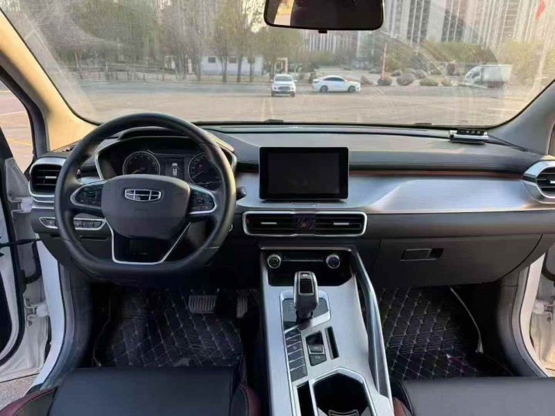 连云港21年吉利缤越3