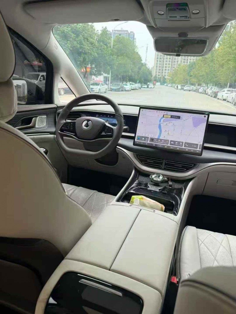 襄阳23年腾势D92