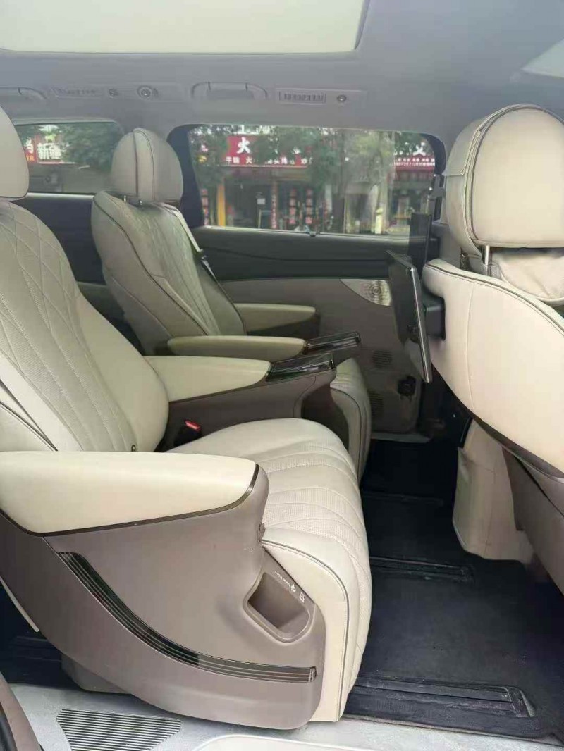 襄阳23年腾势D93