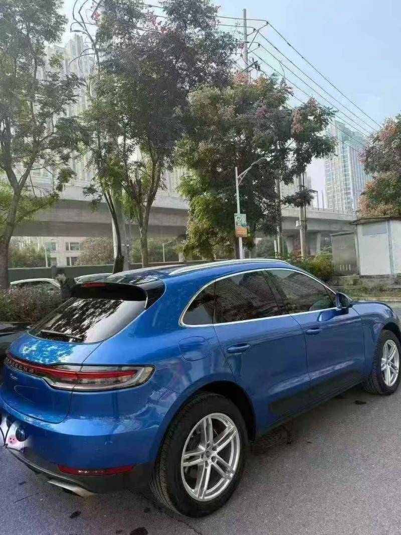 襄阳20年保时捷Macan3