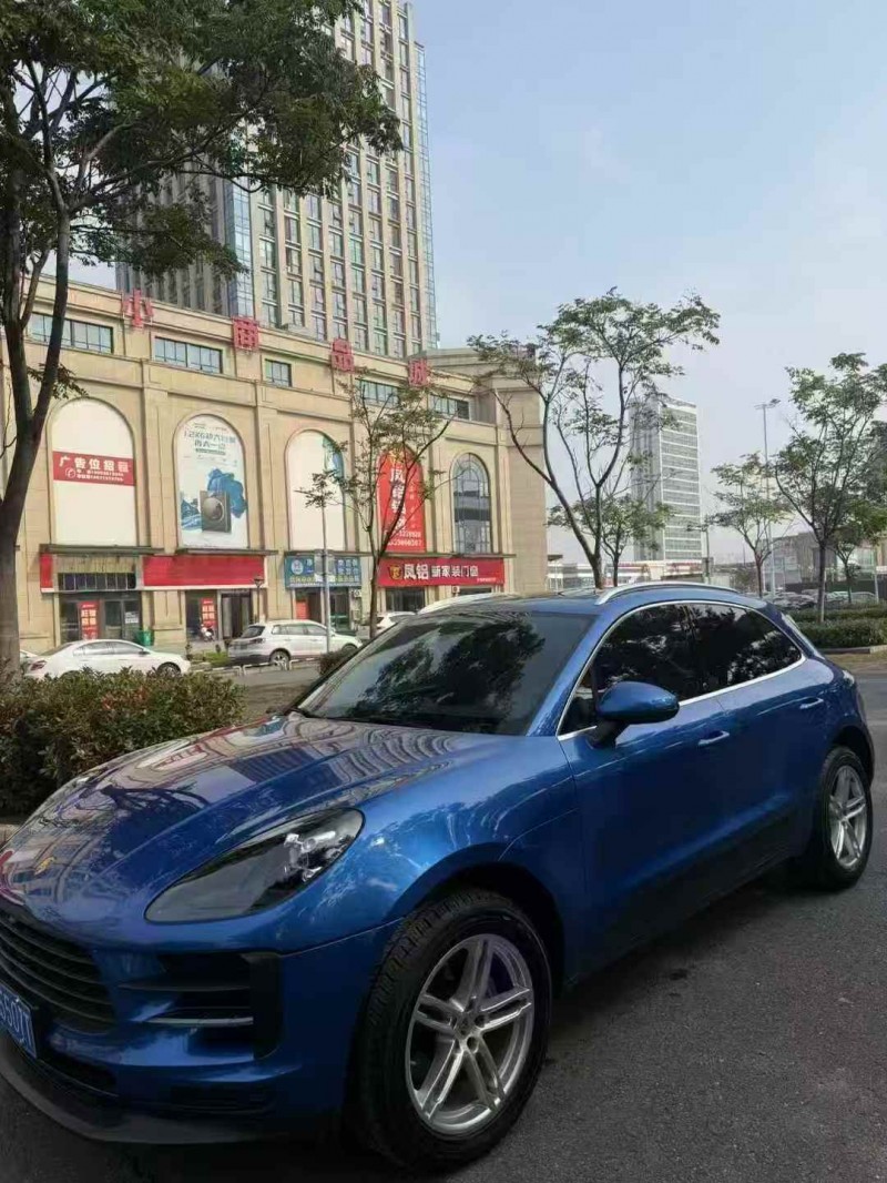 襄阳20年保时捷Macan5