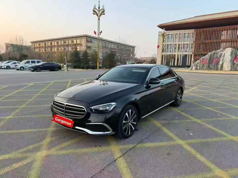 徐州23年奔驰E2