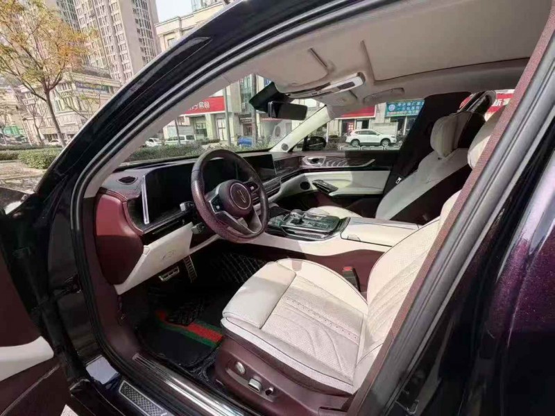 襄阳24年红旗H93