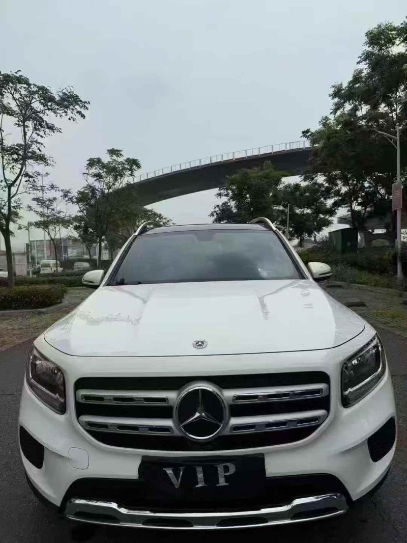 襄阳22年奔驰GLB1
