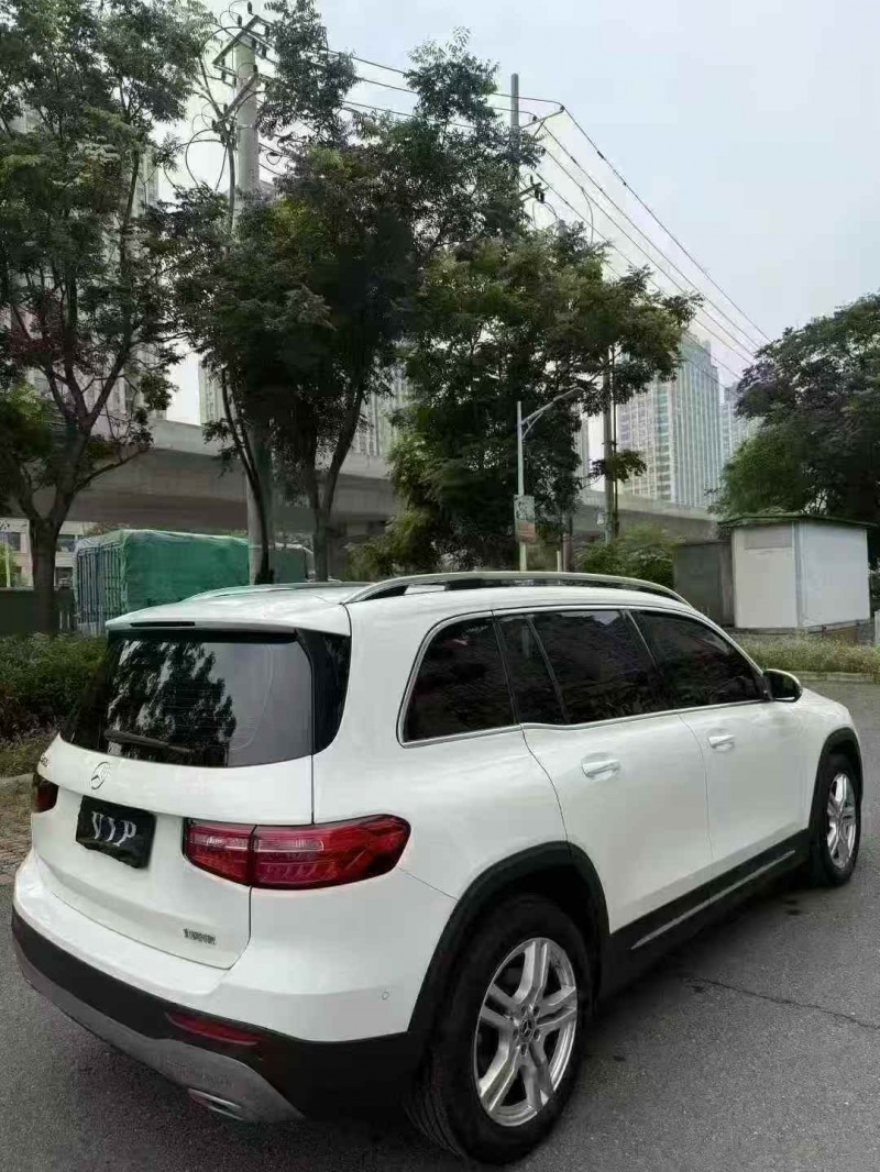 襄阳22年奔驰GLB5