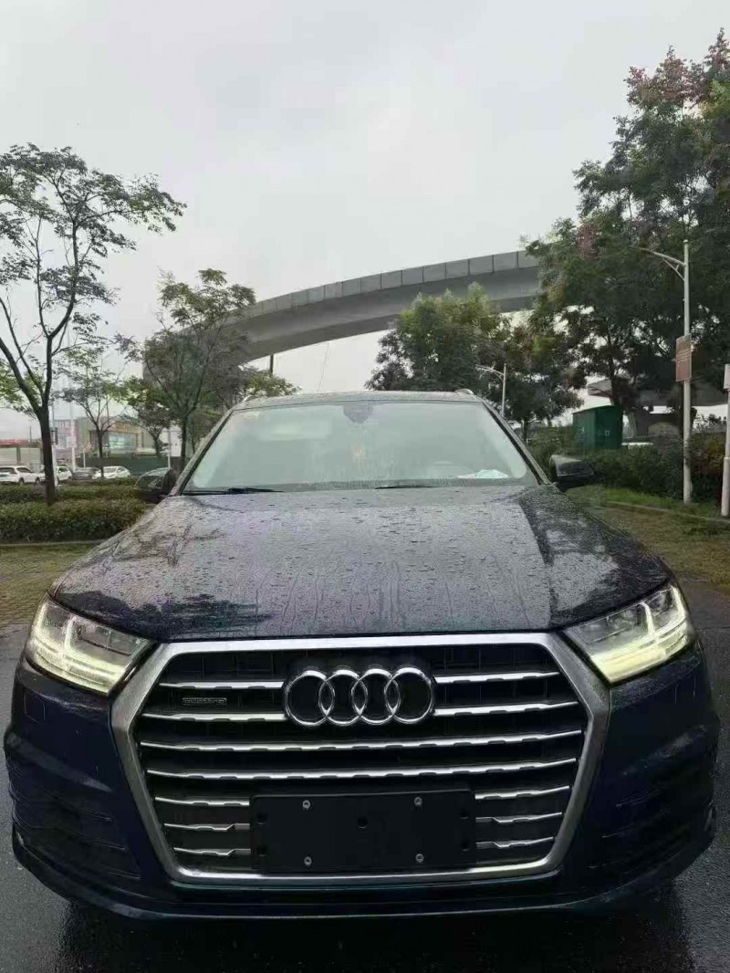 襄阳18年奥迪Q71