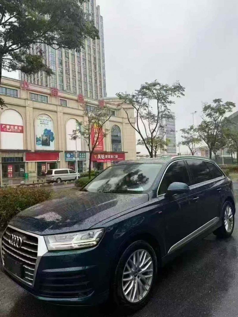 襄阳18年奥迪Q74