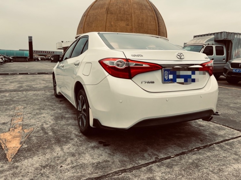 东莞15年丰田雷凌7