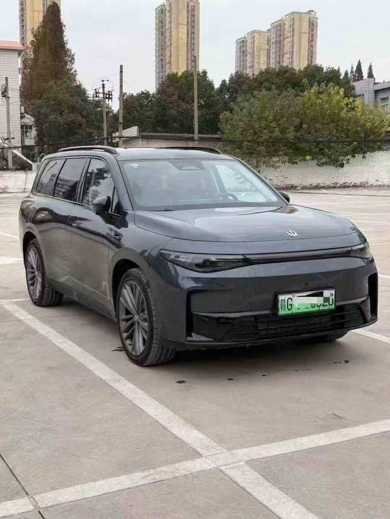 萍乡24年零跑汽车C162