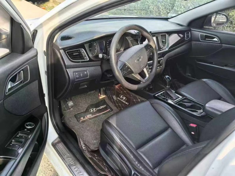 安阳15年现代名图3