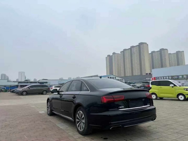 安阳17年奥迪A6L8