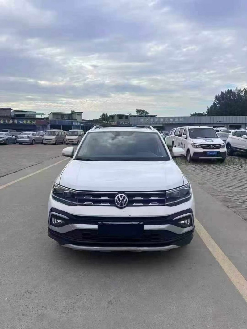 安阳20年大众途铠1