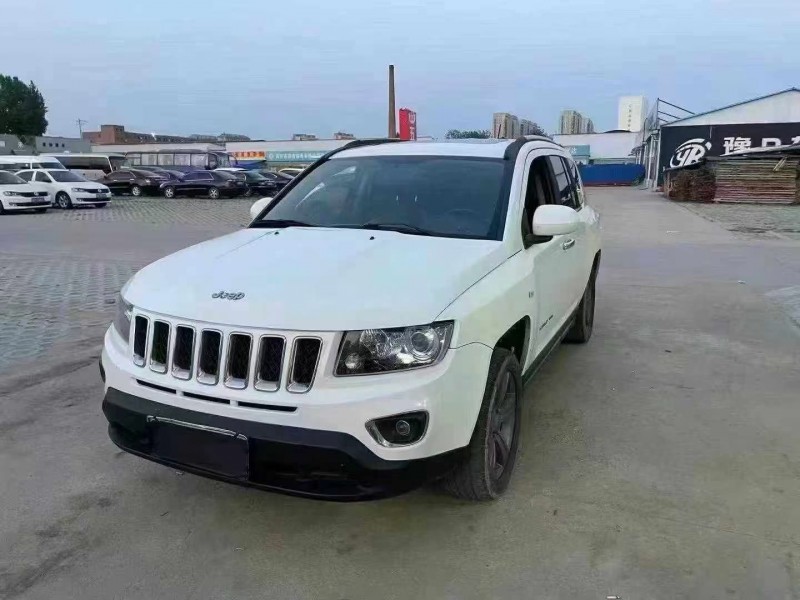 安阳16年Jeep指南者3