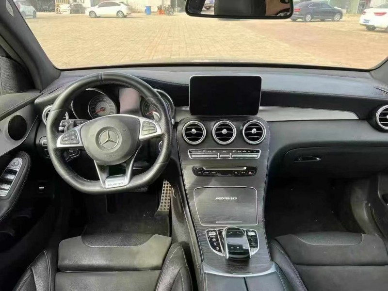 安阳19年奔驰AMG7