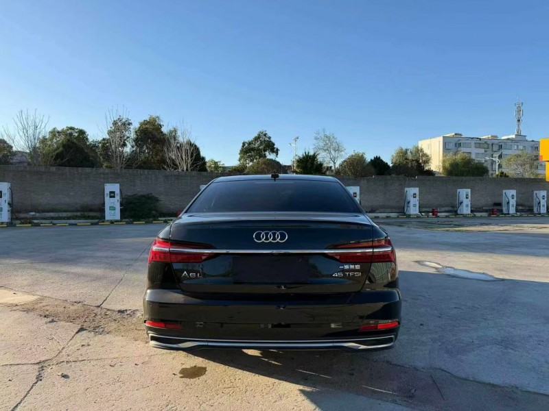 安阳23年奥迪A6L6