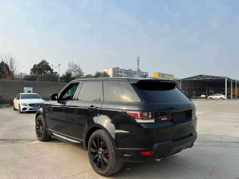 安阳17年路虎揽胜运动5