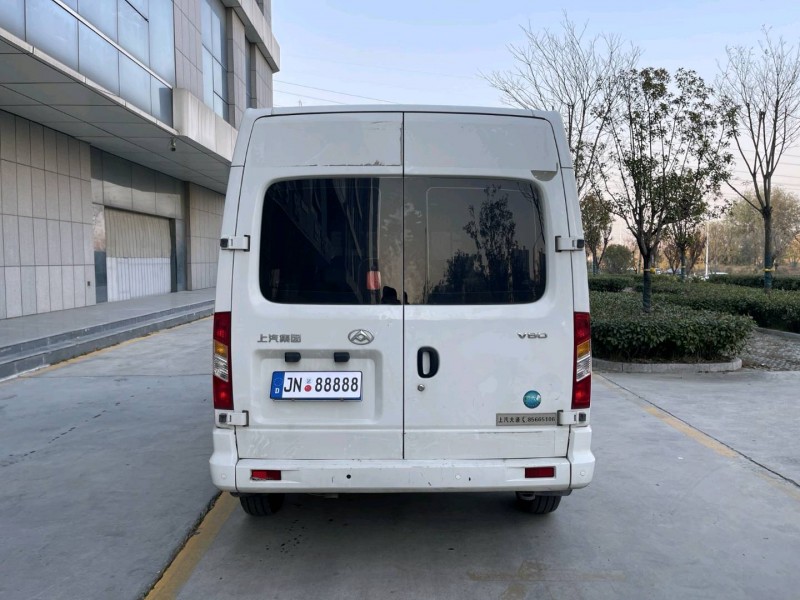 济宁24年大通V804