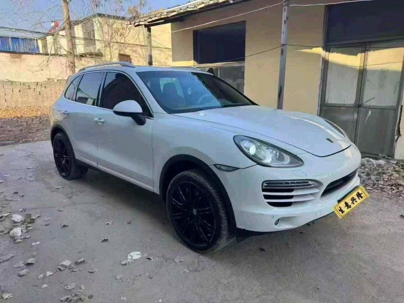 菏泽13年保时捷卡宴2