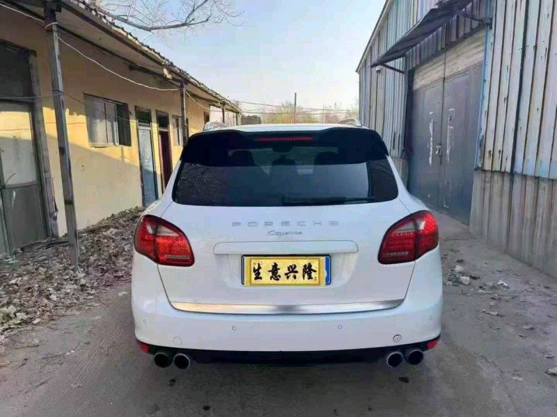 菏泽13年保时捷卡宴9
