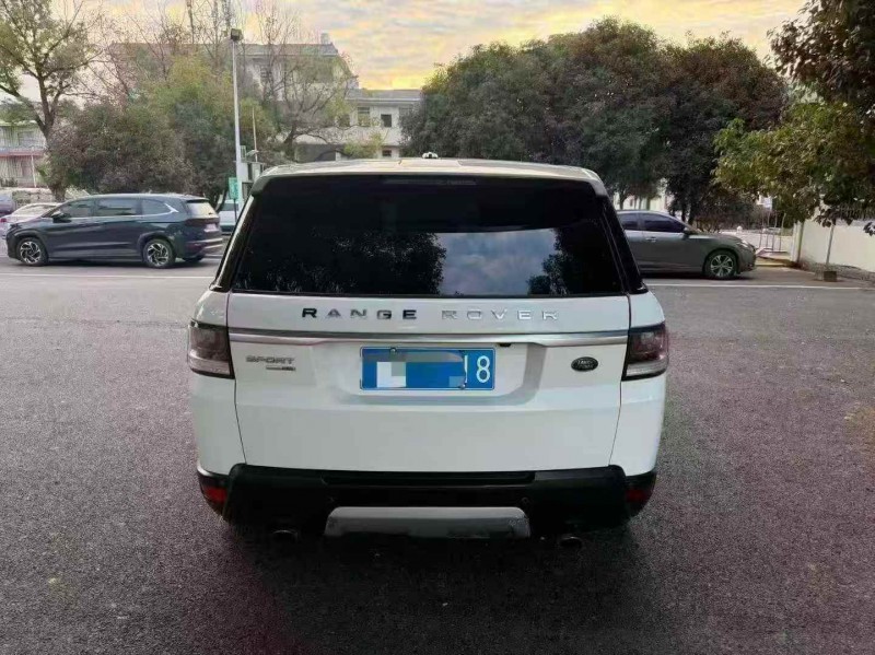 赣州19年路虎揽胜运动9