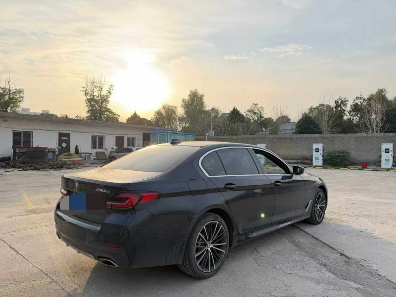 安阳23年宝马5系8