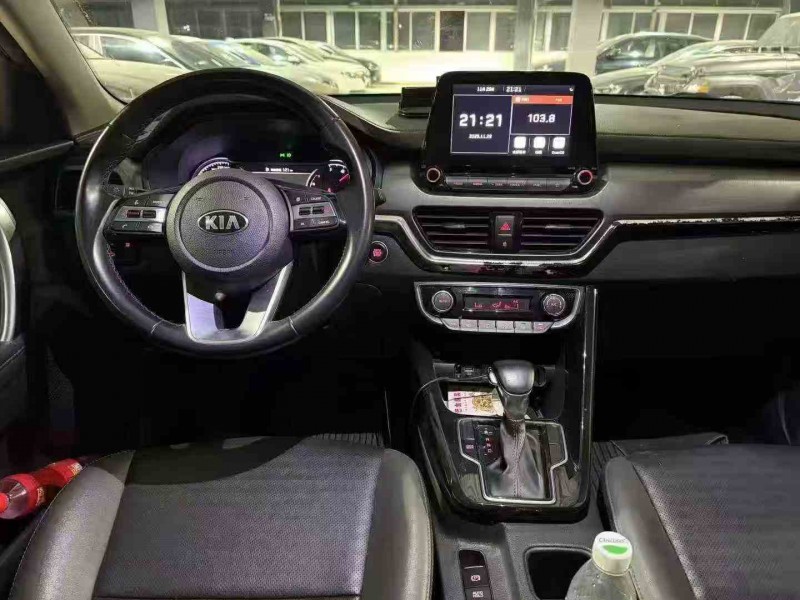 湛江19年起亚智跑4