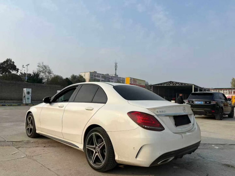 安阳20年奔驰C9
