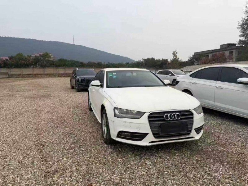 安阳14年奥迪A4L2