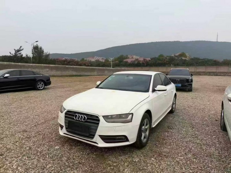 安阳14年奥迪A4L3