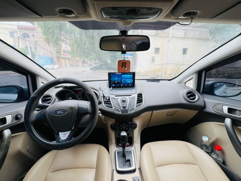 东莞11年福特嘉年华4