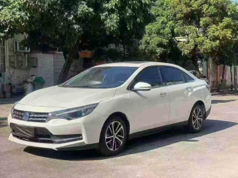 湛江18年启辰D602