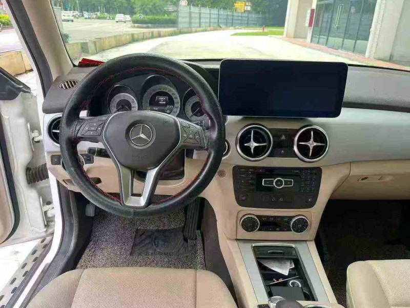 江门14年奔驰GLK6