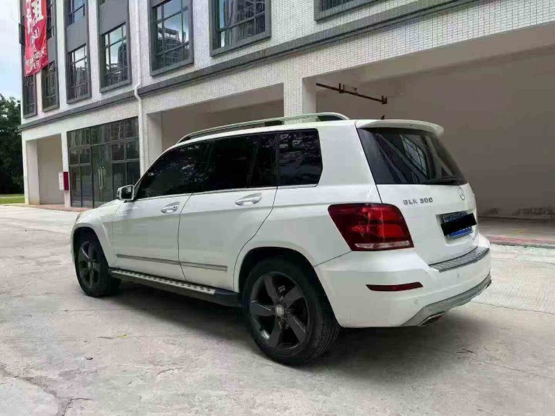 江门14年奔驰GLK7
