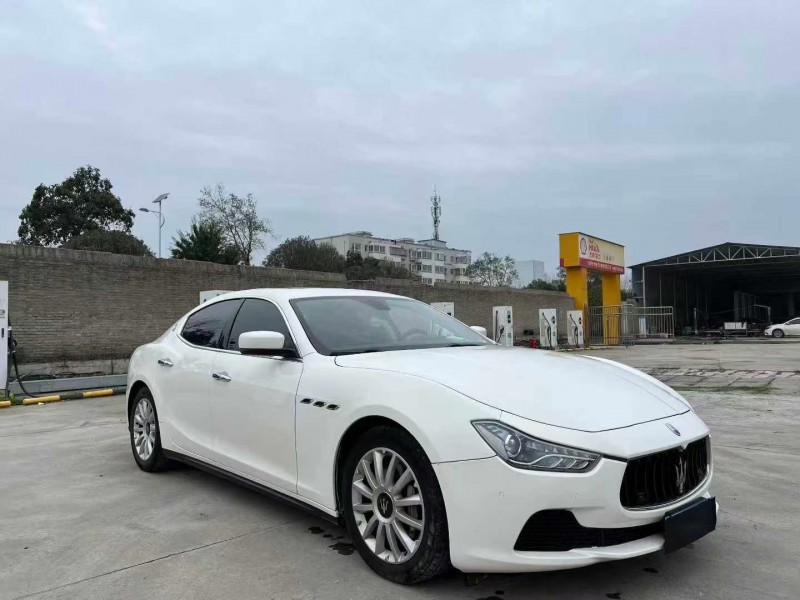 安阳15年玛莎拉蒂Ghibli2