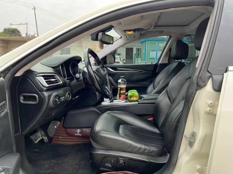 安阳15年玛莎拉蒂Ghibli3